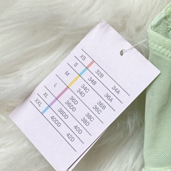 EUC 🔥 Auden Lightly Lined Bralette lacy light mint green size Medium - Picture 9 of 9